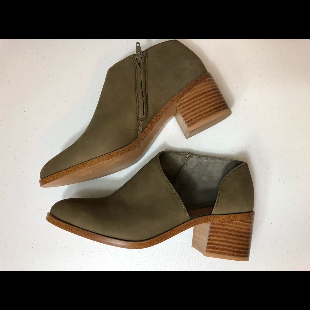 I.State Woman’s Ankle Boot